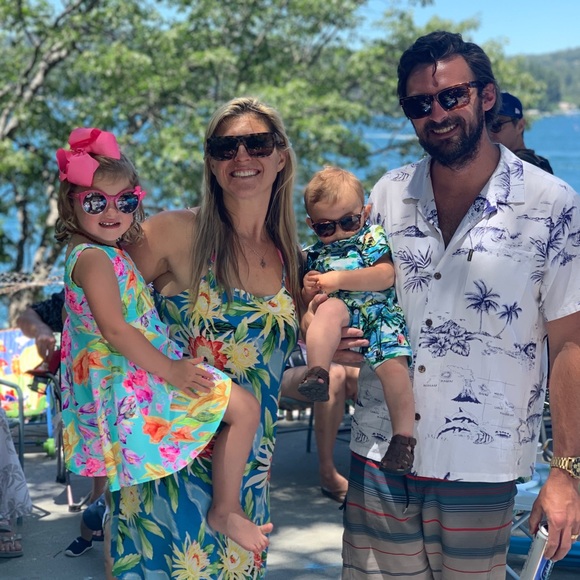 Meet your Posher, Heidi - Picture 1 of 1